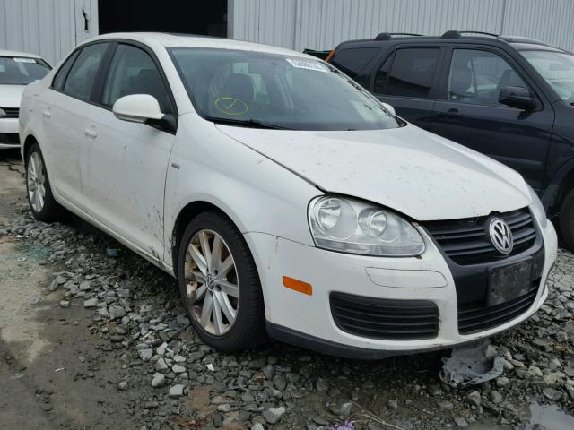 3VWRA7AJ5AM101289 - 2010 VOLKSWAGEN JETTA WOLF WHITE photo 1