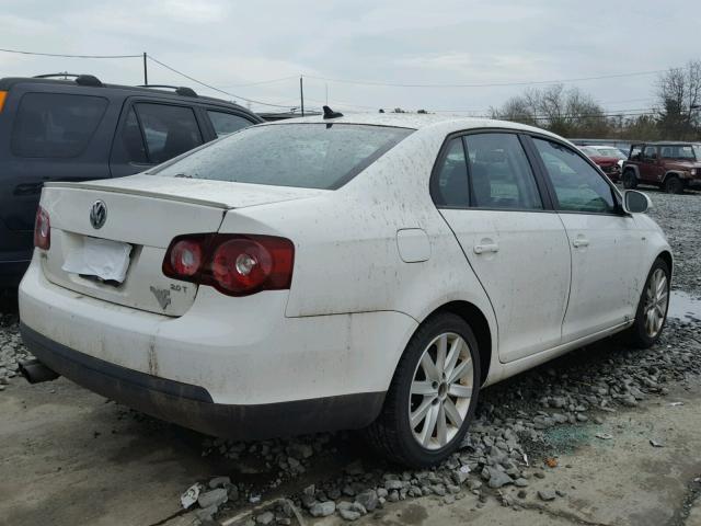 3VWRA7AJ5AM101289 - 2010 VOLKSWAGEN JETTA WOLF WHITE photo 4