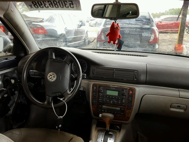 WVWRH63B13P041670 - 2003 VOLKSWAGEN PASSAT GLX 石墨色 照片 9