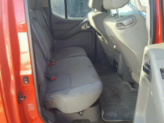 1N6AD07W95C445066 - 2005 NISSAN FRONTIER C RED photo 6