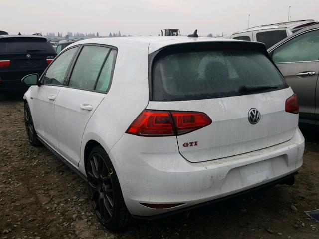 3VW447AUXHM074838 - 2017 VOLKSWAGEN GTI S/SE WHITE photo 3