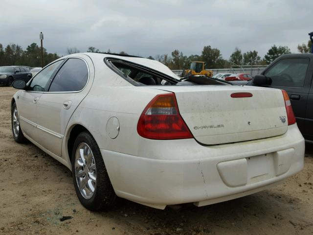 2C3HE66G84H653502 - 2004 CHRYSLER 300M WHITE photo 3