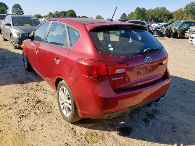 KNAFU5A24B5332621 - 2011 KIA FORTE EX RED photo 3