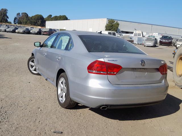 1VWBT7A33EC075523 - 2014 VOLKSWAGEN PASSAT SE SILVER photo 3