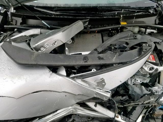 JTDKARFP6J3085568 - 2018 TOYOTA PRIUS PRIM 银色 照片 7