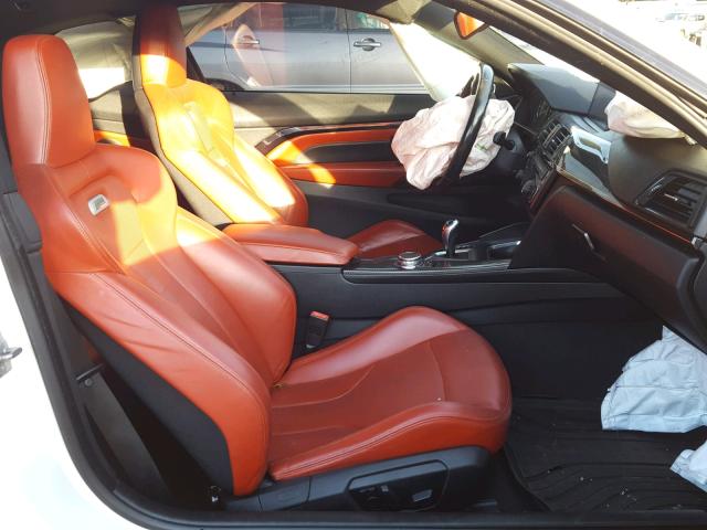 WBS3R9C56FK331606 - 2015 BMW M4 WHITE photo 5