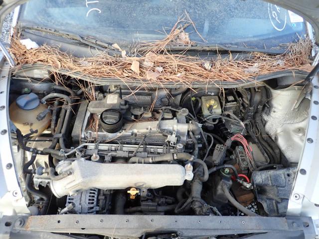 3VWCD21C4YM494696 - 2000 VOLKSWAGEN NEW BEETLE 银色 照片 7