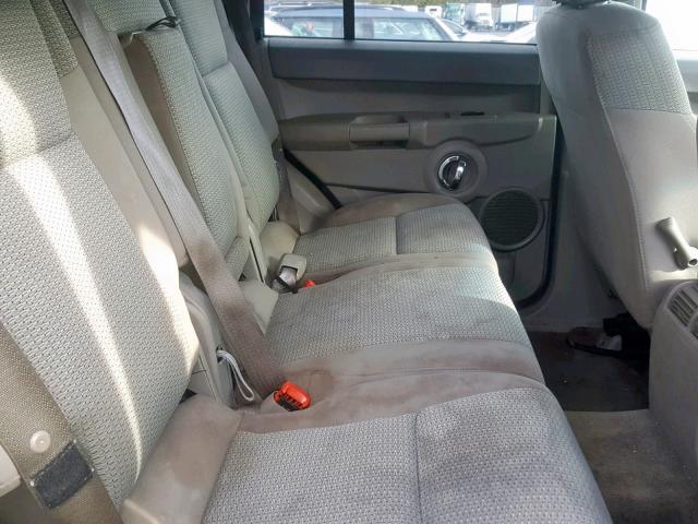 1J8HG48N66C145078 - 2006 JEEP COMMANDER GOLD photo 6