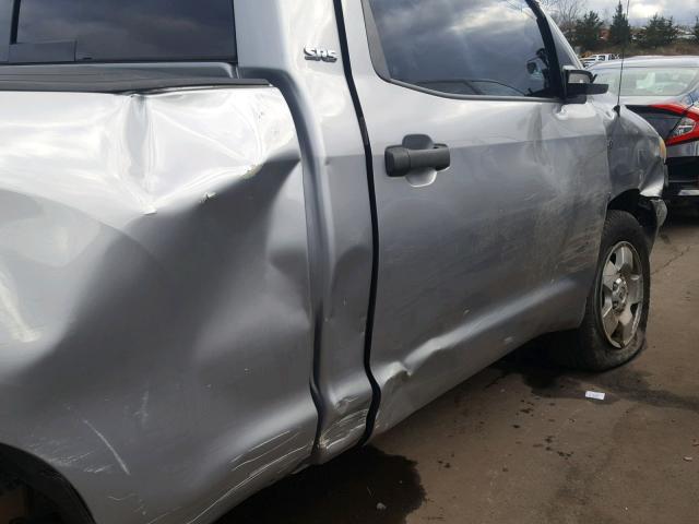 5TFJV52177X001771 - 2007 TOYOTA TUNDRA GRAY photo 9