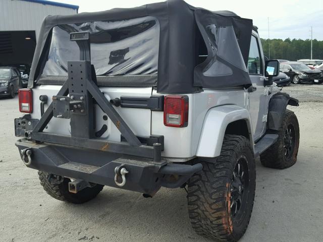 1J4FA54167L183706 - 2007 JEEP WRANGLER S SILVER photo 4