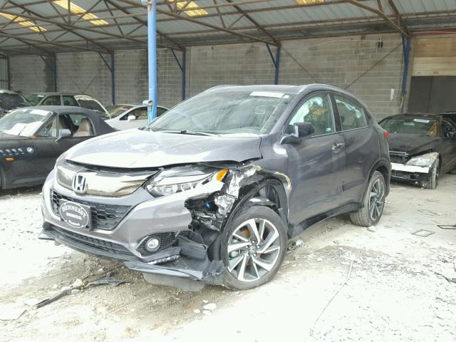 3CZRU5H10KG700342 - 2019 HONDA HR-V SPORT GRAY photo 2