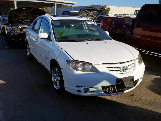 JM1BK123451256076 - 2005 MAZDA 3 S WHITE photo 1