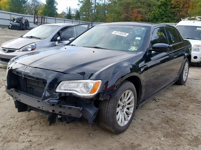 2C3CCAAG4DH657444 - 2013 CHRYSLER 300 BLACK photo 2