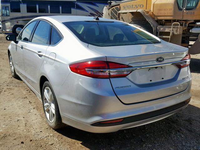 3FA6P0UUXJR278947 - 2018 FORD FUSION S H SILVER photo 3