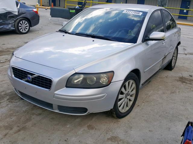 YV1MS382552054161 - 2005 VOLVO S40 2.4I SILVER photo 2