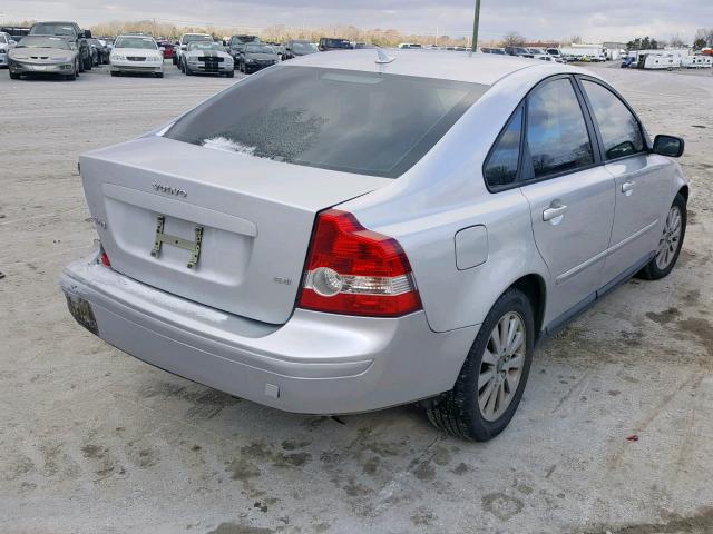 YV1MS382552054161 - 2005 VOLVO S40 2.4I SILVER photo 4