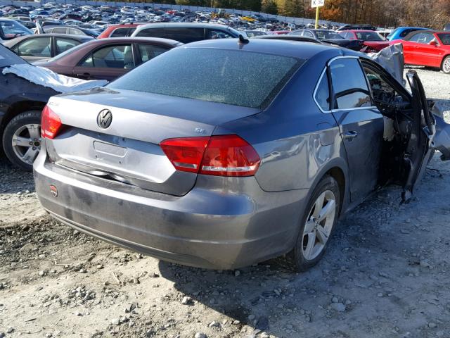 1VWBP7A3XCC032458 - 2012 VOLKSWAGEN PASSAT SE GRAY photo 4