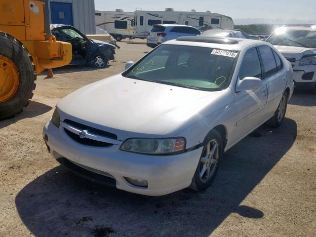 1N4DL01D61C179774 - 2001 NISSAN ALTIMA XE WHITE photo 2