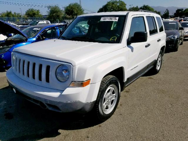 1C4NJPBBXGD576112 - 2016 JEEP PATRIOT SP WHITE photo 2