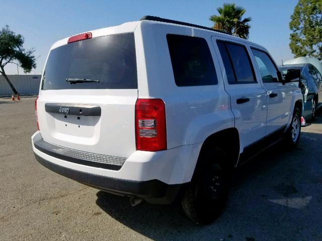 1C4NJPBBXGD576112 - 2016 JEEP PATRIOT SP WHITE photo 4