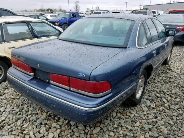 2FALP74W6VX100389 - 1997 FORD CROWN VICT BLUE photo 4