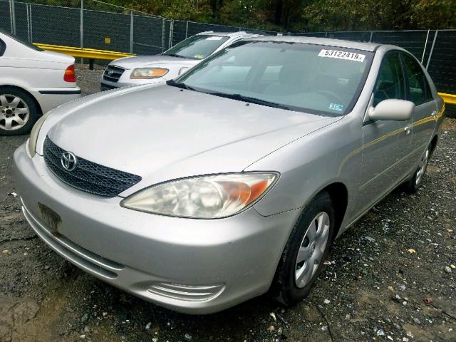 4T1BE32K73U646848 - 2003 TOYOTA CAMRY LE SILVER photo 2