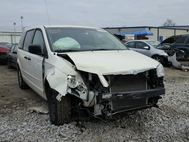 2A8HR44H78R665651 - 2008 CHRYSLER TOWN & COU WHITE photo 1