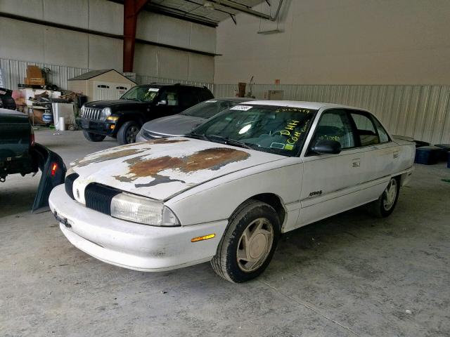 1G3NL52T1VM305220 - 1997 OLDSMOBILE ACHIEVA SL WHITE photo 2