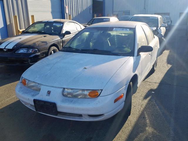 1G8ZH54812Z100565 - 2002 SATURN SL1 WHITE photo 2