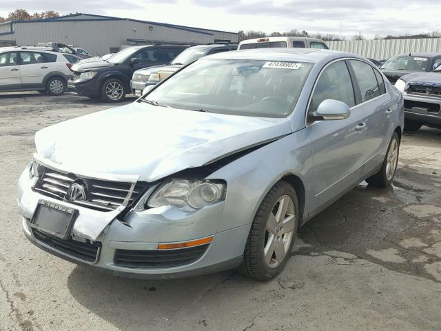 WVWAK73C88E103582 - 2008 VOLKSWAGEN PASSAT KOM BLUE photo 2