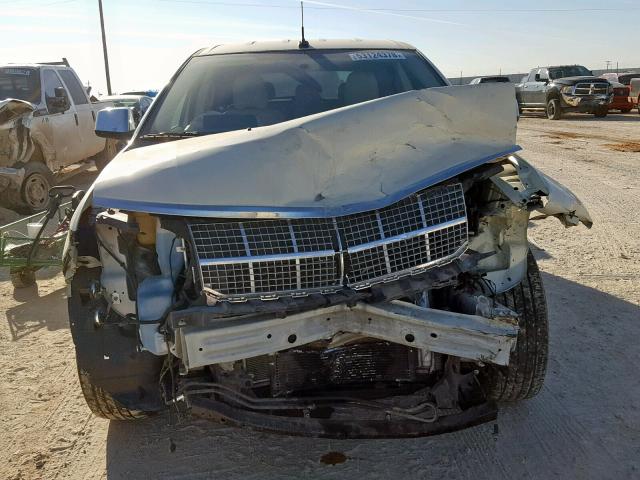 2LMDU88C98BJ37600 - 2008 LINCOLN MKX CREAM photo 9