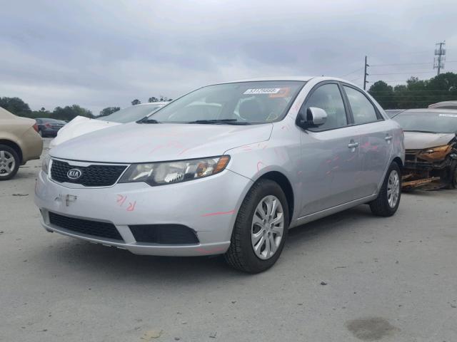 KNAFU4A26B5449787 - 2011 KIA FORTE EX SILVER photo 2