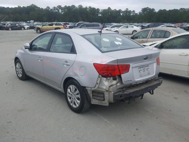 KNAFU4A26B5449787 - 2011 KIA FORTE EX SILVER photo 3