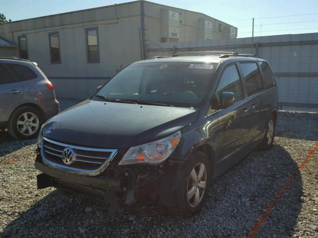 2V8HW34199R546647 - 2009 VOLKSWAGEN ROUTAN SE BLUE photo 2