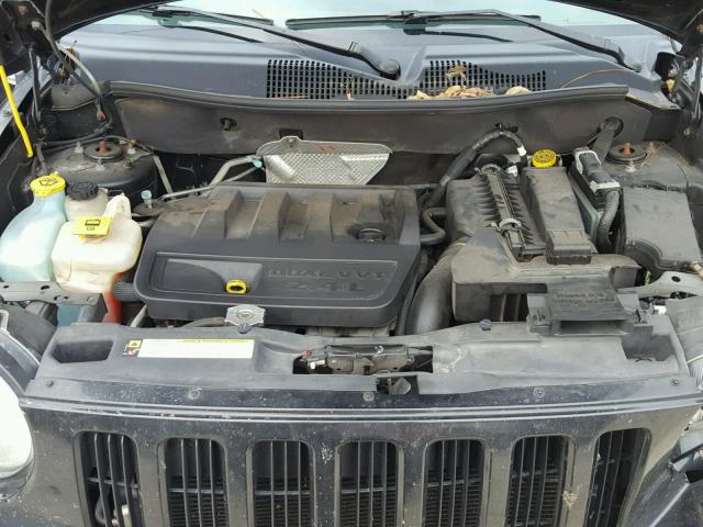 1J4NF1FB9AD675188 - 2010 JEEP COMPASS SP Qara foto 7