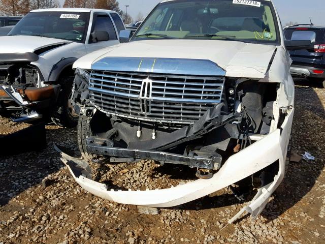 5LMFU27577LJ08936 - 2007 LINCOLN NAVIGATOR 白色 照片 9