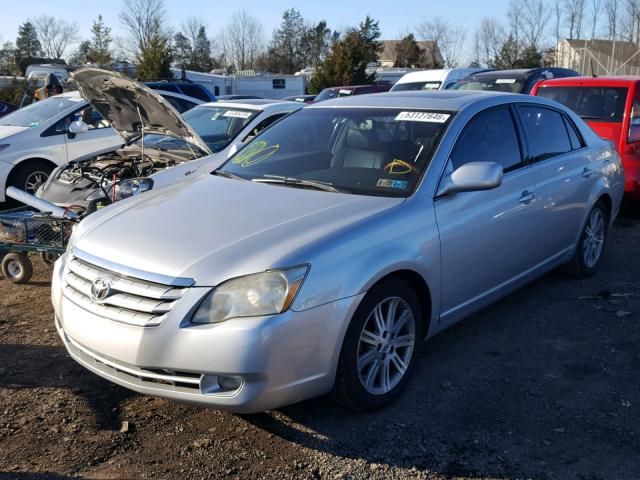 4T1BK36B47U176500 - 2007 TOYOTA AVALON XL SILVER photo 2