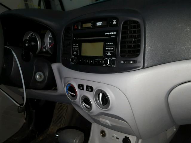 KMHCM3AC5BU200701 - 2011 HYUNDAI ACCENT GL BLUE photo 9