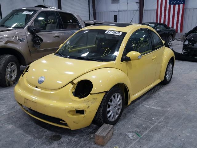 3VWCK31C64M412487 - 2004 VOLKSWAGEN NEW BEETLE YELLOW photo 2