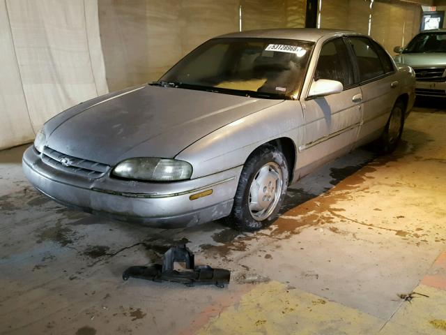 2G1WN52M0S1132426 - 1995 CHEVROLET LUMINA LS SILVER photo 2