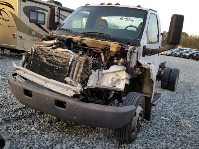 1GBE4C1206F410254 - 2006 CHEVROLET C4500 C4C0 WHITE photo 2