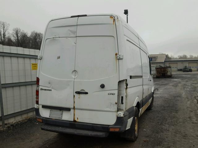 WD0PE745985230303 - 2008 DODGE SPRINTER 2 WHITE photo 4