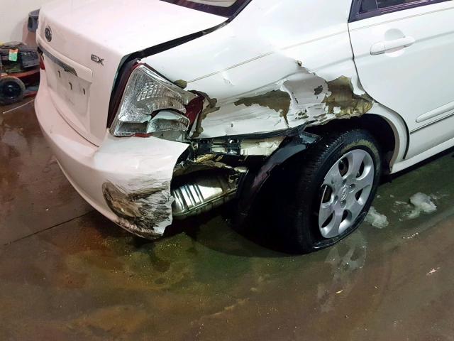 KNAFE121685565307 - 2008 KIA SPECTRA EX WHITE photo 9