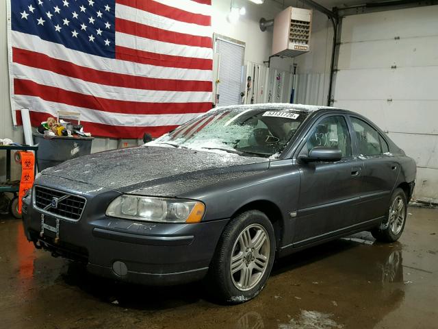 YV1RH592262515865 - 2006 VOLVO S60 2.5T GRAY photo 2