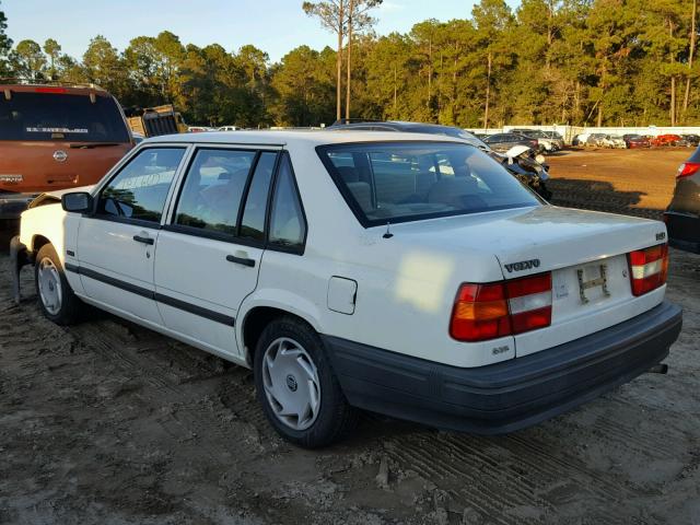 YV1JS8310S3212314 - 1995 VOLVO 940 WHITE photo 3