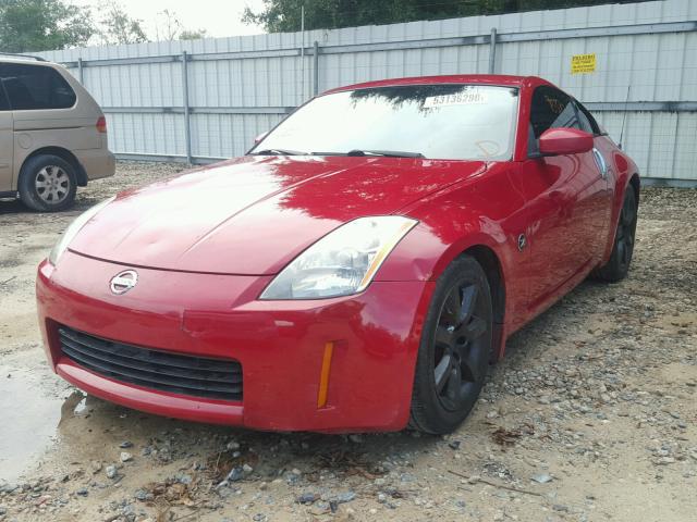 JN1AZ34D45M610608 - 2005 NISSAN 350Z COUPE RED photo 2