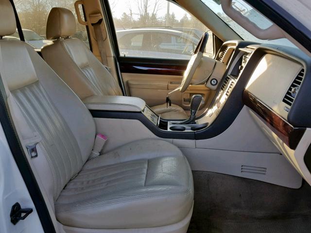 5LMEU78H73ZJ13885 - 2003 LINCOLN AVIATOR 白色 照片 5