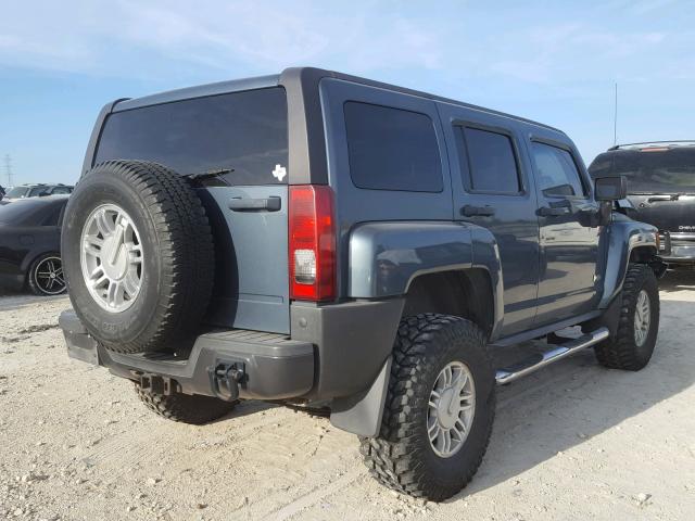 5GTDN13E078141381 - 2007 HUMMER H3 BLUE photo 4