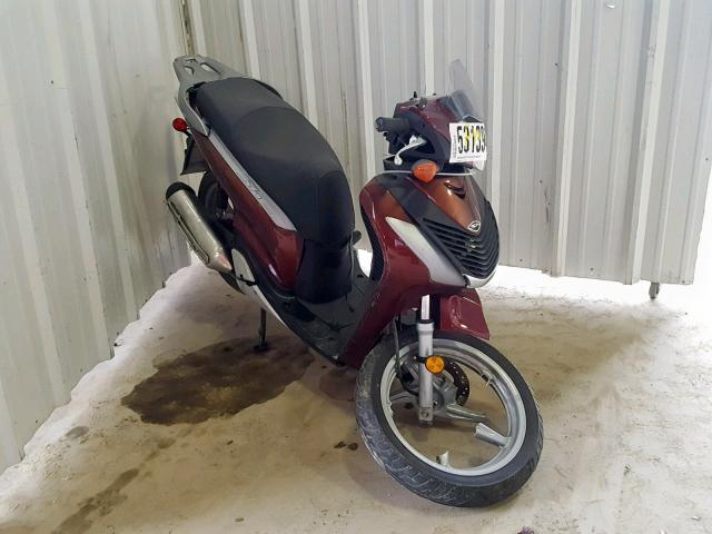 ZDCKF1018AF002253 - 2010 HONDA SH150 D RED photo 1