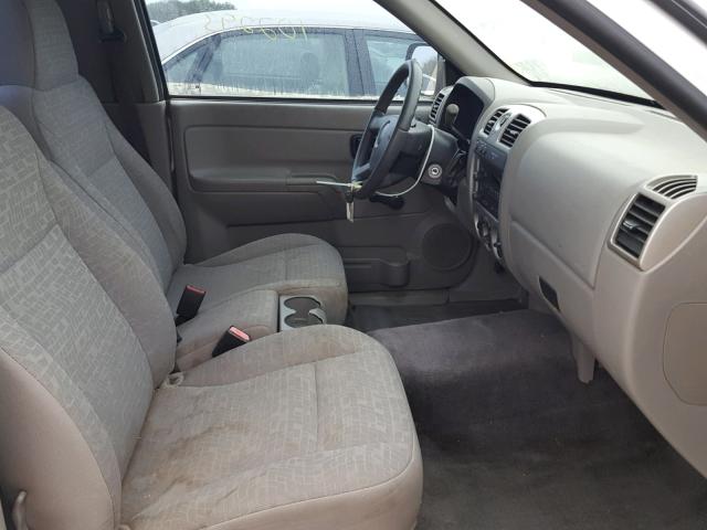 1GCDT24E288201759 - 2008 CHEVROLET COLORADO L WHITE photo 5